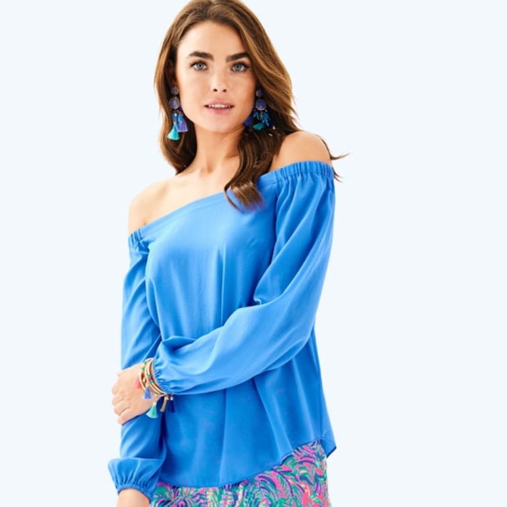 Lilly Pulitzer Off shoulder silk top - S